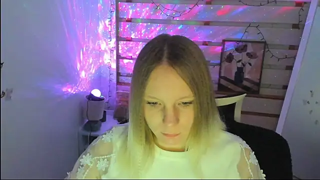 Kassandra XX online show from 10.23.25