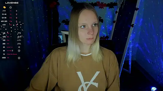 Kassandra XX online show from 10.29.25