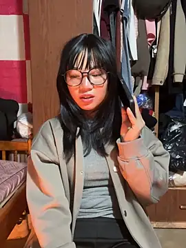 AAANINE22 online show from 10.29.25