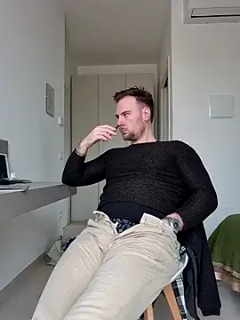 mrlyuis online show from 02.25.26