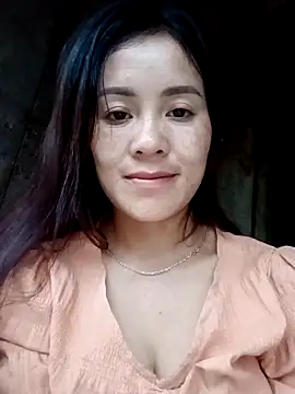 Snapshot of TinTim02 chatting on 10.21.25 TinTim02 online show from 10.21.25