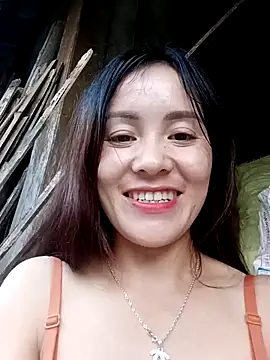 Snapshot of TinTim02 chatting on 10.30.25 TinTim02 online show from 10.30.25