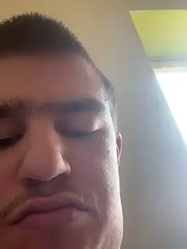 Snapshot of pussyhunter323557 chatting on 10.26.25 pussyhunter323557 online show from 10.26.25