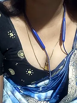 Snapshot of telugu-juliet chatting on 09.09.25 telugu-juliet online show from 09.09.25