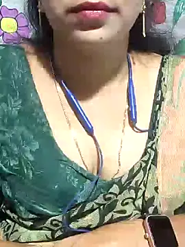 Snapshot of telugu-juliet chatting on 11.02.25 telugu-juliet online show from 11.02.25