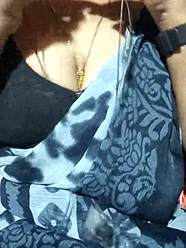 Snapshot of telugu-juliet chatting on 12.13.25 telugu-juliet online show from 12.13.25