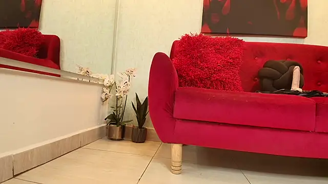 Snapshot of Valery_mansonn chatting on 09.26.25 Valery mansonn online show from 09.26.25