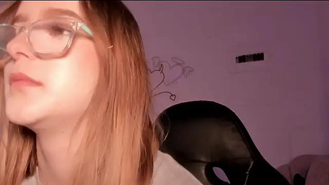 Snapshot of kristal_joi_dl chatting on 09.24.25 kristal joi dl online show from 09.24.25