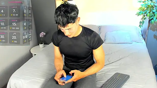 Snapshot of AustinJones_ chatting on 09.26.25 AustinJones online show from 09.26.25