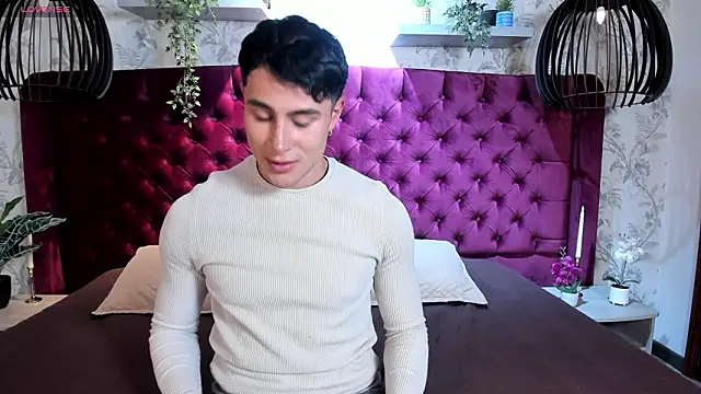 AustinJones  online show from 02.11.26