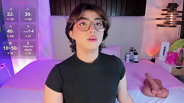 Creamy Angelo online show from 02.19.26