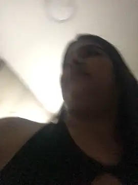 Miia Parker online show from 11.26.25