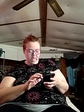 XEmoxkittyx online show from 02.24.26