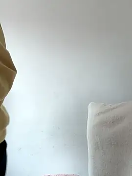 Victoria alson online show from 10.02.25