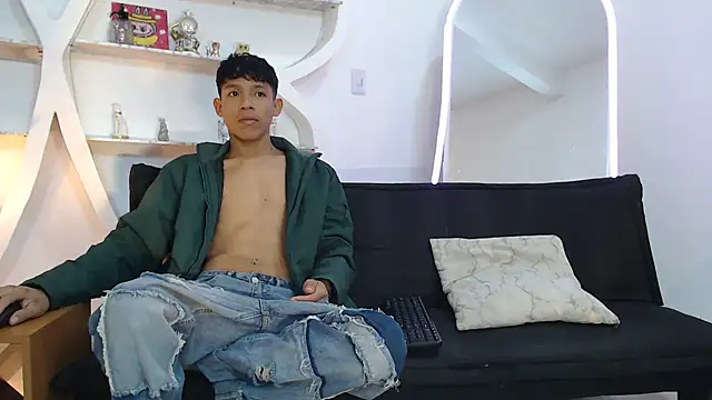 BEAUTY BOYS1 online show from 09.26.25