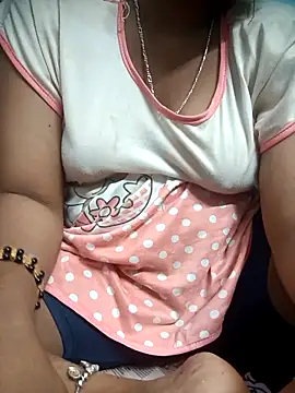 Snapshot of hoty-jawani chatting on 12.19.25 hoty-jawani online show from 12.19.25