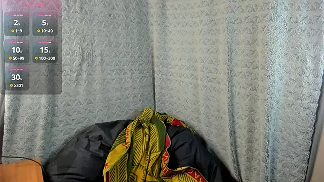 MiaLores online show from 03.25.26