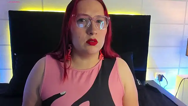 fieryluciana online show from 10.17.25