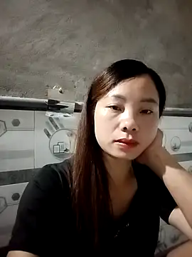 Snapshot of milo123-xx chatting on 10.03.25 milo123-xx online show from 10.03.25