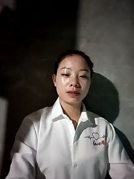 Snapshot of milo123-xx chatting on 10.12.25 milo123-xx online show from 10.12.25