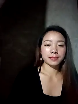 Snapshot of milo123-xx chatting on 10.24.25 milo123-xx online show from 10.24.25