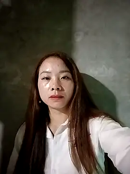 Snapshot of milo123-xx chatting on 11.07.25 milo123-xx online show from 11.07.25