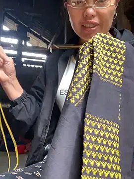 Snapshot of rosa-1200 chatting on 09.26.25 rosa-1200 online show from 09.26.25