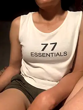 Snapshot of rosa-1200 chatting on 10.03.25 rosa-1200 online show from 10.03.25