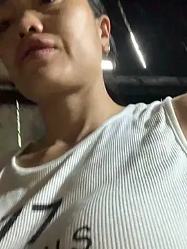 Snapshot of rosa-1200 chatting on 10.07.25 rosa-1200 online show from 10.07.25