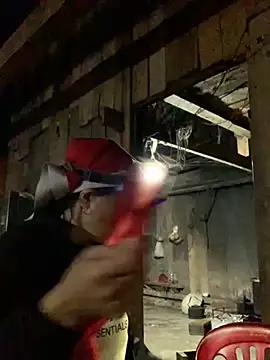 Snapshot of rosa-1200 chatting on 10.21.25 rosa-1200 online show from 10.21.25