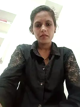 Snapshot of Sajnisingh chatting on 10.18.25 Sajnisingh online show from 10.18.25