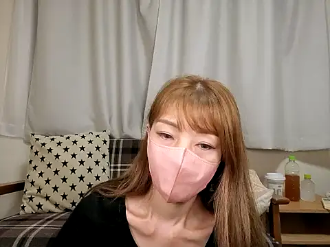 Snapshot of mirei_0808 chatting on 09.14.25 mirei 0808 online show from 09.14.25