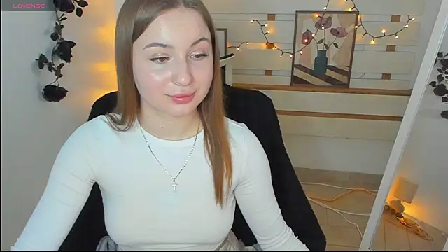 Snapshot of Rose_se chatting on 11.12.25 Rose se online show from 11.12.25