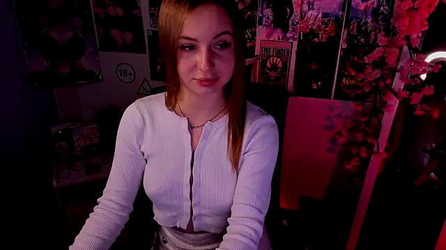 Snapshot of Rose_se chatting on 11.14.25 Rose se online show from 11.14.25