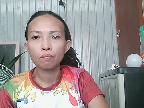 Snapshot of pinayhotii chatting on 10.08.25 pinayhotii online show from 10.08.25