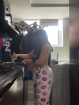 BrendaCrean online show from 03.07.25