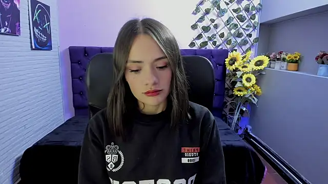 Tammy Thompson  online show from 02.07.26