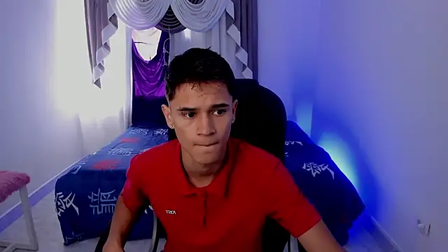 Aron Boyy online show from 10.01.25