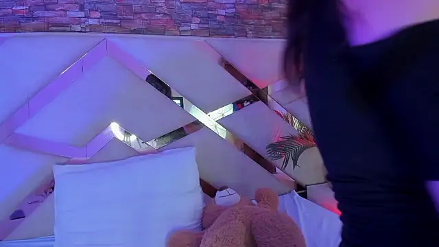 Valery Brand online show from 01.15.26