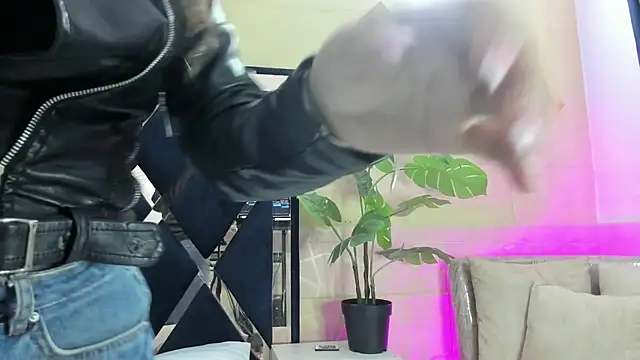 Valery Brand online show from 04.02.26