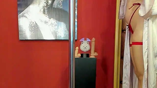 Snapshot of Calipso_Parisi chatting on 10.04.25 Calipso Parisi online show from 10.04.25