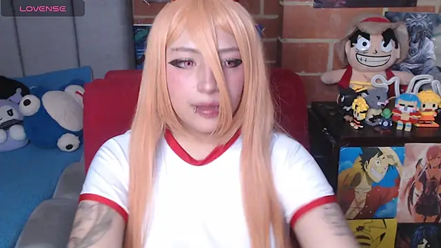 Snapshot of _alexa19pretty_ chatting on 04.27.26 alexa19pretty online show from 04.27.26