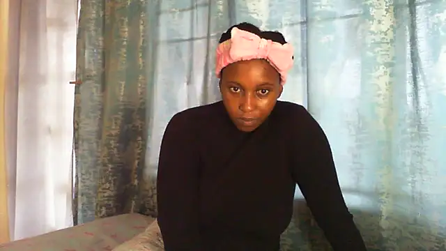 Sweetchocolate38 online show from 09.24.25