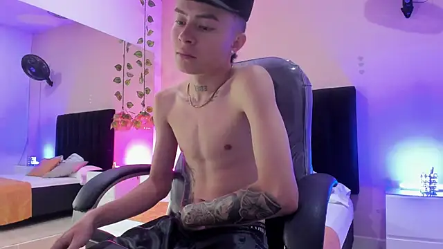 Nascary Fox online show from 11.24.25