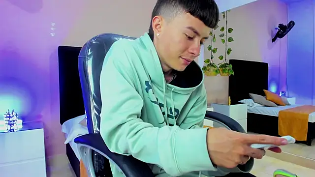 Nascary Fox online show from 11.27.25