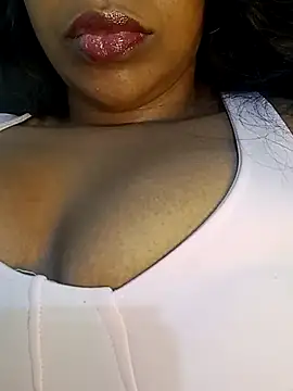 Snapshot of Kitana77 chatting on 10.25.25 Kitana77 online show from 10.25.25