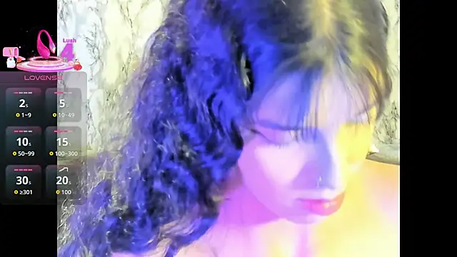 Snapshot of ChloeeMason chatting on 11.07.25 ChloeeMason online show from 11.07.25