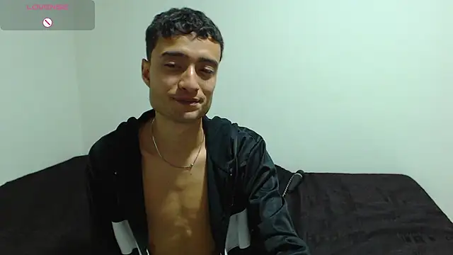 camiYwY online show from 10.11.25