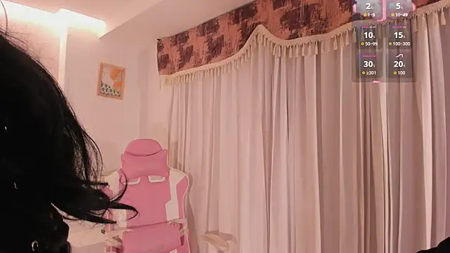 mia yeager online show from 11.06.25