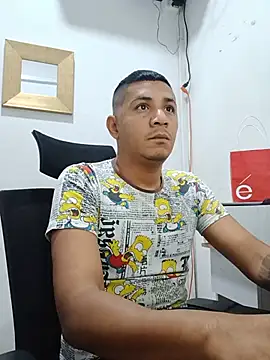 Snapshot of JoaoSalgado chatting on 06.17.26 JoaoSalgado online show from 06.17.26